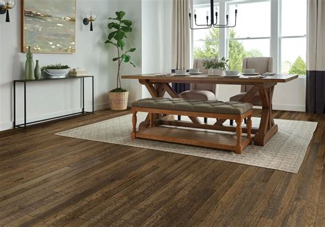 Homestead Hickory Engineered Hardwood Flooring | Bruce