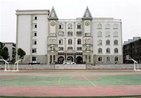 学在雨花⑥丨长沙市雨花区长郡雨花外国语学校_澎湃号·政务_澎湃新闻-The Paper