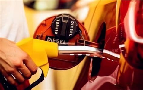 油价最新动态：成品油预计上调幅度305元/吨，下一轮调价或呈大涨 - 知乎