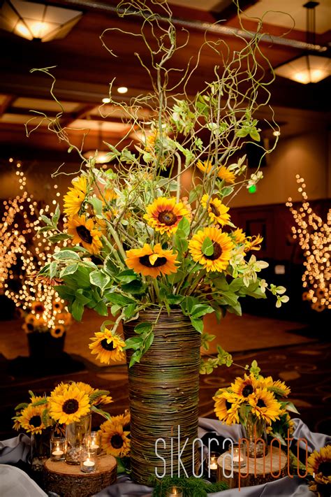 Sunflowers made beautiful floral arrangements at this Skamania Lodge ...