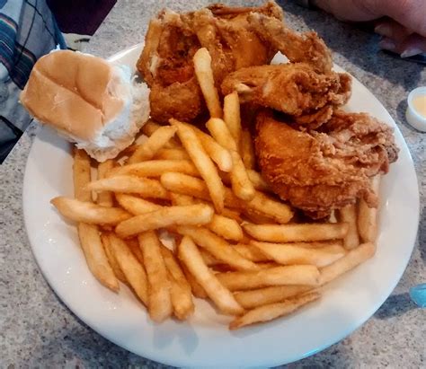 THE 10 BEST Restaurants in Shelbyville (Updated January 2024)