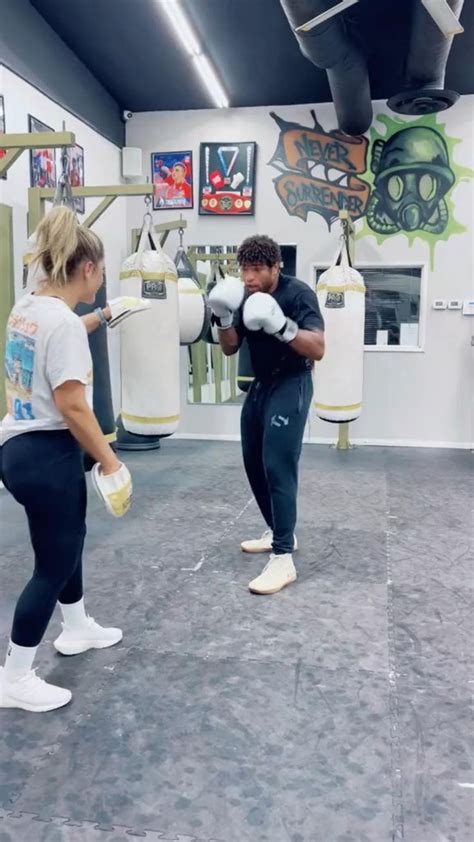 Light Heavy 的图像结果