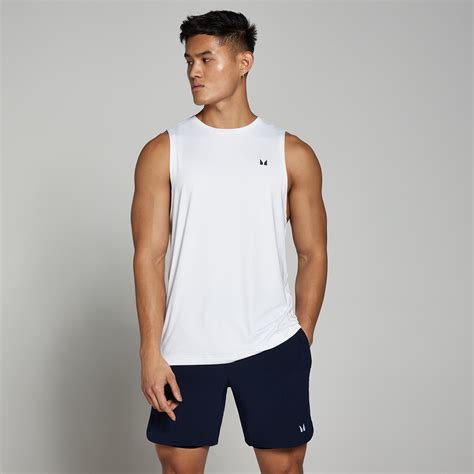 Men's Gym Tops & T-Shirts | Sports Clothing | MYPROTEIN™