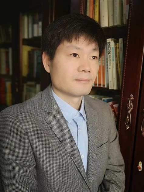 韩国平民文学浪潮的继承者金爱烂|浪潮|小说|文学_新浪新闻