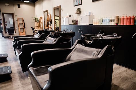 Welcome to Canvas - The Canvas Salon & Skin Bar