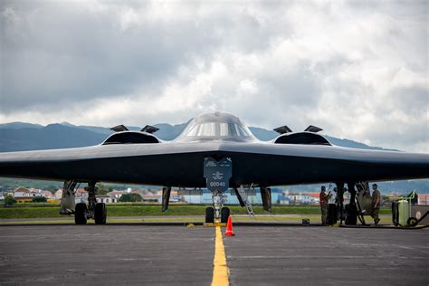 Speed Of B2 Bomber