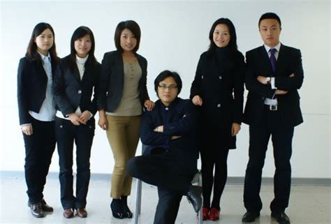 我校留学生团队在首届来华留学生国际商务决策模拟大赛喜获佳绩-北京交通大学新闻网
