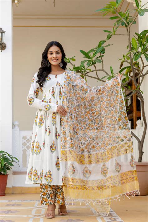 Buy Plus Size Suit for Women Online 2025 | Jaipuri Adaah