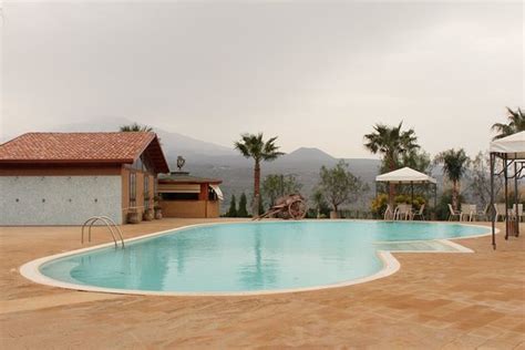 FEUDO MARULLO (Bronte) - Farmhouse Reviews & Photos - Tripadvisor