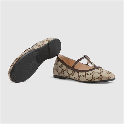 Teen Double G ballet flat in beige and ebony GG canvas | GUCCI® US
