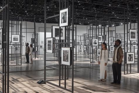 Diane Arbus: Constellation | Park Avenue Armory — Musée Magazine