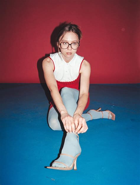 Anna Lore | Itsssss mondaaayyyyyyyyyy | Instagram