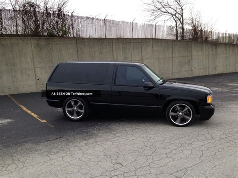 1996 Chevrolet Tahoe Lt Sport Utility 2 - Door 5. 7l