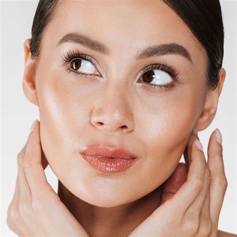Buy L.A. Girl Shady Slim Brow Pencil Online - HOK Makeup