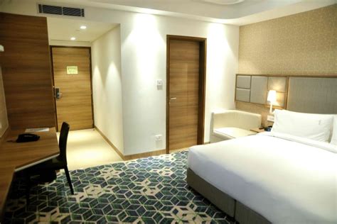 Holiday Inn Gurugram Sector 90, Gurgaon - Book by Hour & Save Upto 70% ...