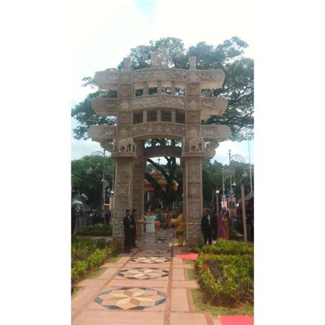 Torana Gate Malaysia | AVI International