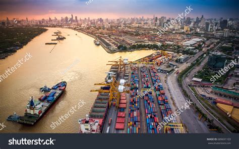 Import Export Shipping 的图像结果