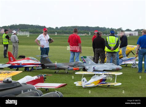 Radio-Controlled Model 的图像结果