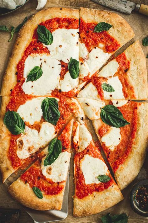 Homemade Margherita Pizza - Aimee Mars