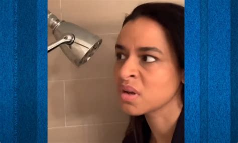 Sarah Cooper Debuts Her New Donald Trump Vs. The Bathroom TikTok for ...