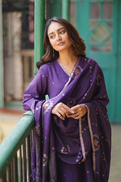 Purple Dusk (Mulmul Jamdani) – Dhuni