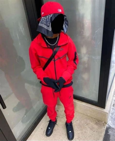 Pin by aiden on tech fleece | Drippy outfit, Nike tech tracksuit, Dope ...