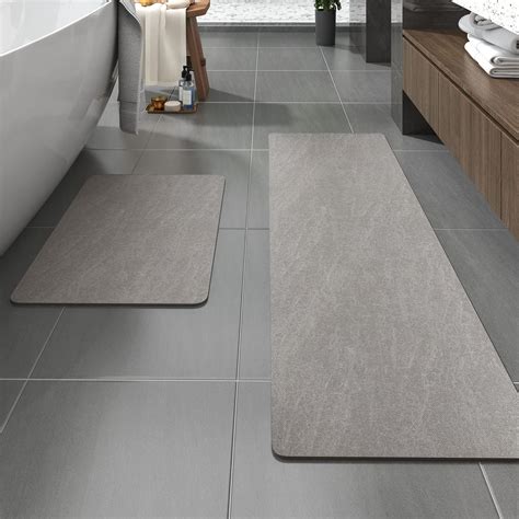 Amazon.com: MontVoo -Bath Mat-Rubber Backing Non Slip Quick Dry ...