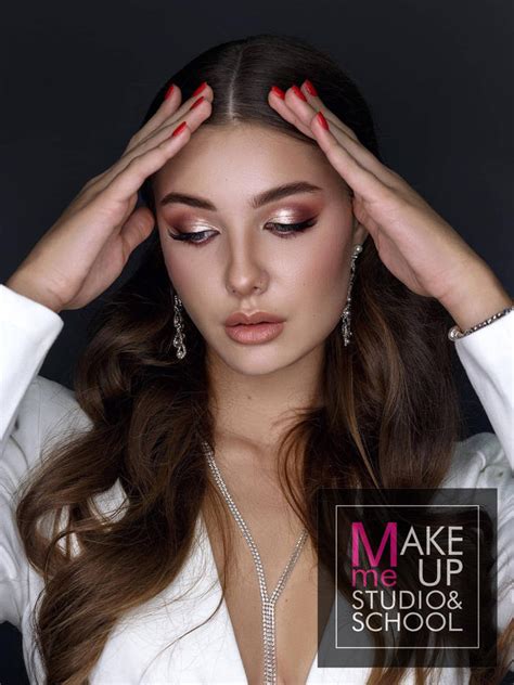 ⋆ Базовый курс макияжа ⋆ PROFESSIONAL ⋆ Одесса ⋆ Make Me Up Studio ...