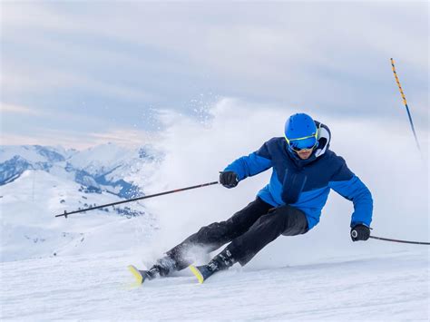Skiing Techniques: Mastering the Art of Turning | TouristSecrets