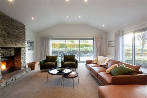 Gibbston Valley Back Track - Houses for Rent in Gibbston, Otago, New ...