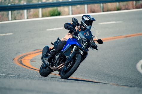 Suzuki presenta a la nueva V-STROM 800 TECH