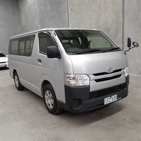 2014 Toyota Hiace Van – TOP DEALER