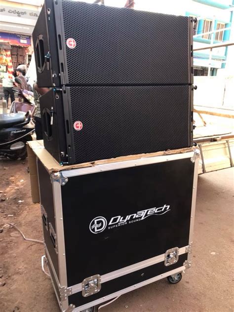 Image result for Mackie Line Array