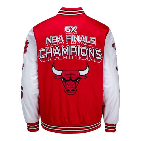 Chicago Bulls Jackets – Official Chicago Bulls Store