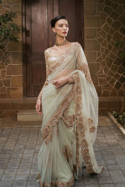 Mishru - Odette Saree With Cape - Elahe