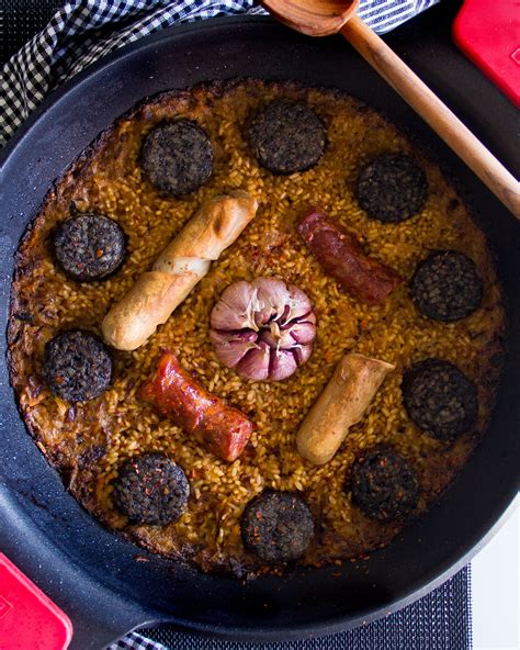 Arroz con Morcilla, Chorizo y Salchicha - Comando Cocina