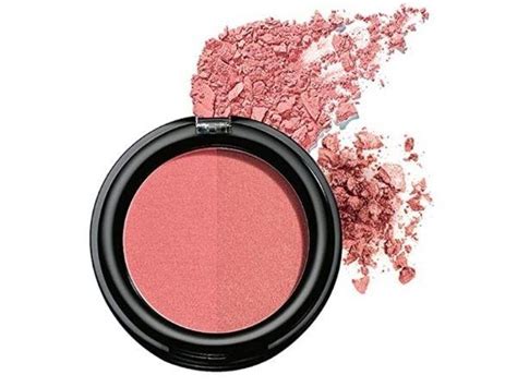 Best Coral Blushes To Nail Peachy Makeup Look Seen On Deepika Padukone ...