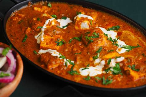 FoodDial - Order Delicious Thali, Paratha, Paneer Dishes in Vadodara ...