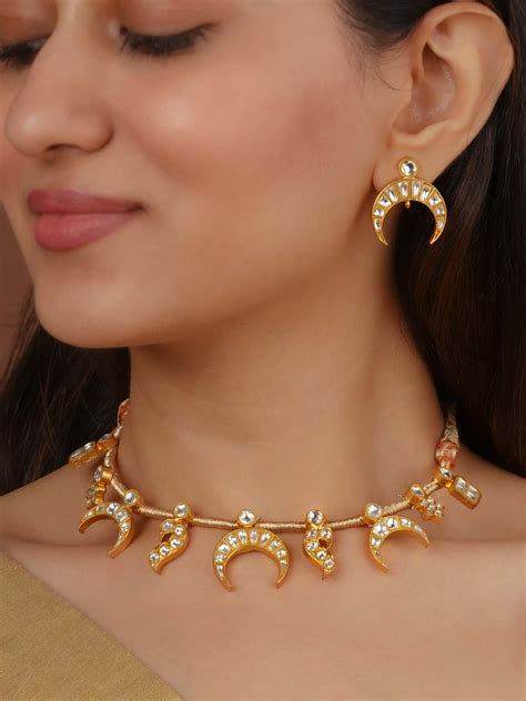 White Color Gold Plated Thappa Jadau Kundan Necklace Set - TJ-S188W ...
