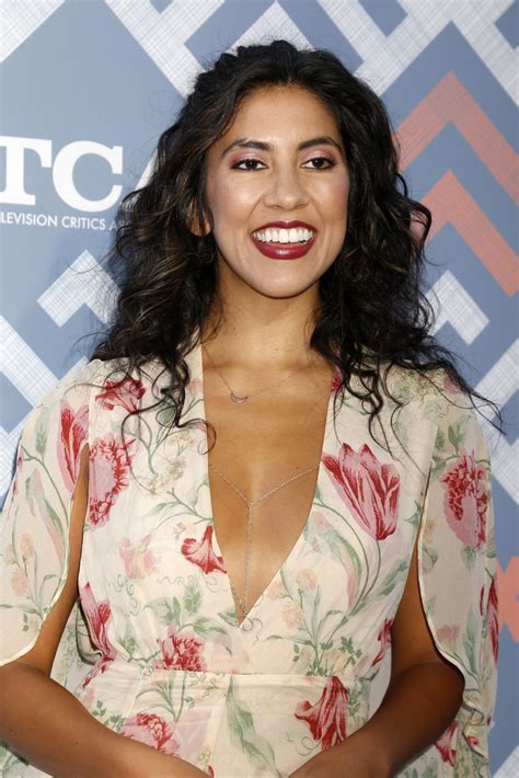 Edad De Stephanie Beatriz