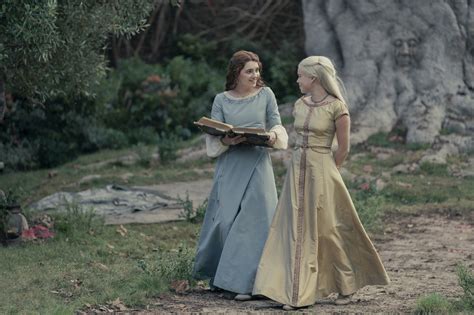 House of the Dragon: Are Rhaenyra and Alicent in Love? | POPSUGAR Entertainment