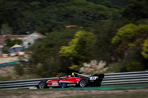 Monlau Motul keeps Estoril competitive in Spanish Formula 4 - Monlau ...