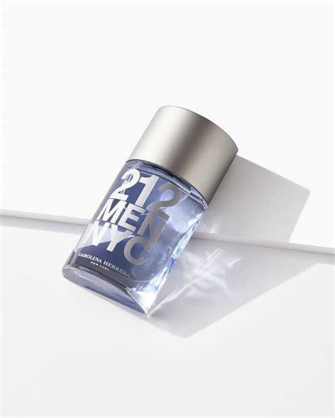 Carolina Herrera 212 NYC Men's Eau De Toilette