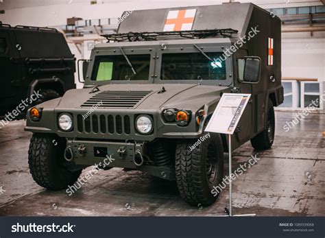 Kiev Ukraine October 21 Hmmwv Humvee Foto de stock 1089339068 | Shutterstock