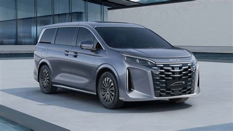 BYD Xia 2025: minivan híbrida estreia com 260 cv e autonomia de 200 km