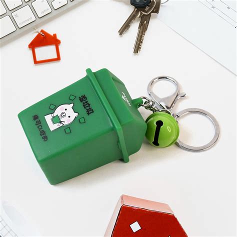 Trash Can Keychain Recycle Can Keyring Novelty Keychain Garbage Classi ...