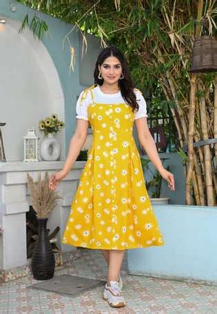 Dungarees For Women - Buy Trendy Women's Dungaree Dresses | Shopsy