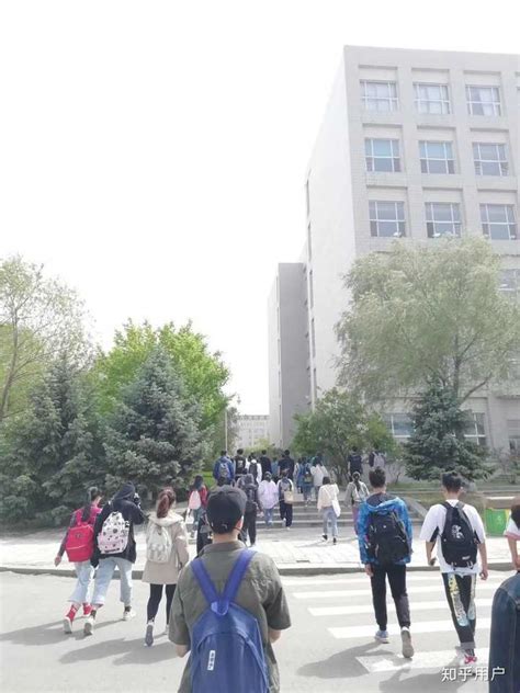 哈尔滨工业大学（深圳）宿舍几人间、生活费多少钱？、食堂饭菜如何？|寝室、生活费、食堂|中专网