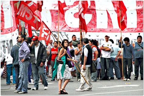 Anti-Globalization 的图像结果