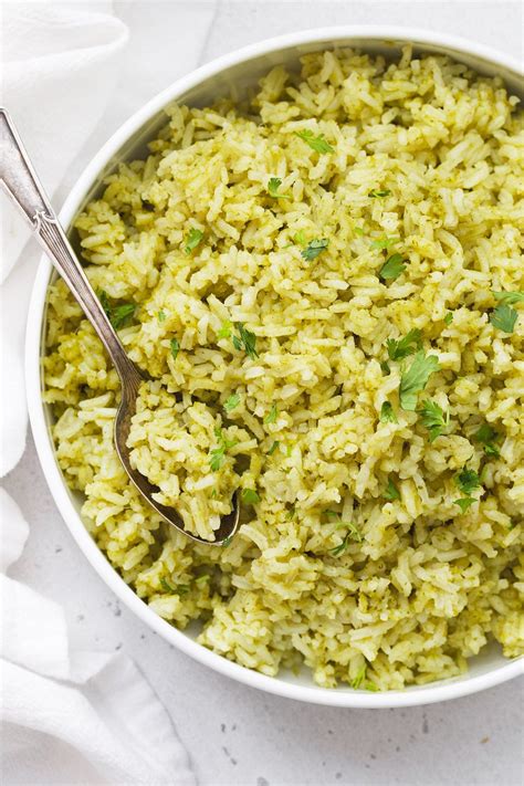 Magic Green Rice (Arroz Verde) | Recipe | Rice side dishes, Green rice ...